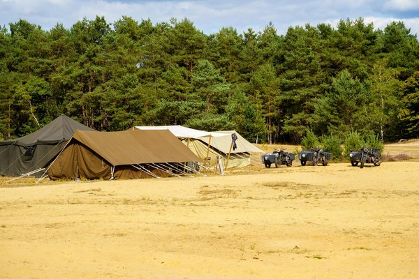 What are the best resources for finding authentic local experiences through rentals in the UK?